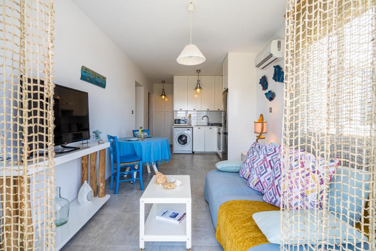 Seawaves 1- Bedroom Apartment Near Meneou Beach Larnaca Exterior photo